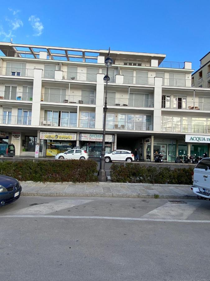 Seafront Apartment Portoferraio Ngoại thất bức ảnh