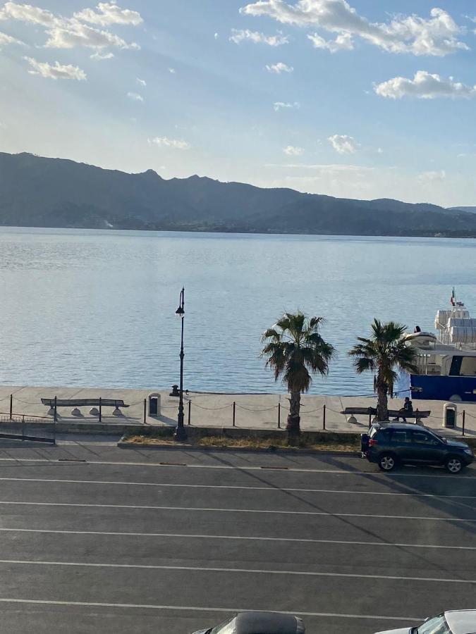 Seafront Apartment Portoferraio Ngoại thất bức ảnh